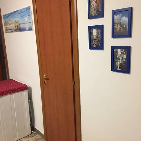 Vecchia - Spagnoli Ferienhaus Neapel
